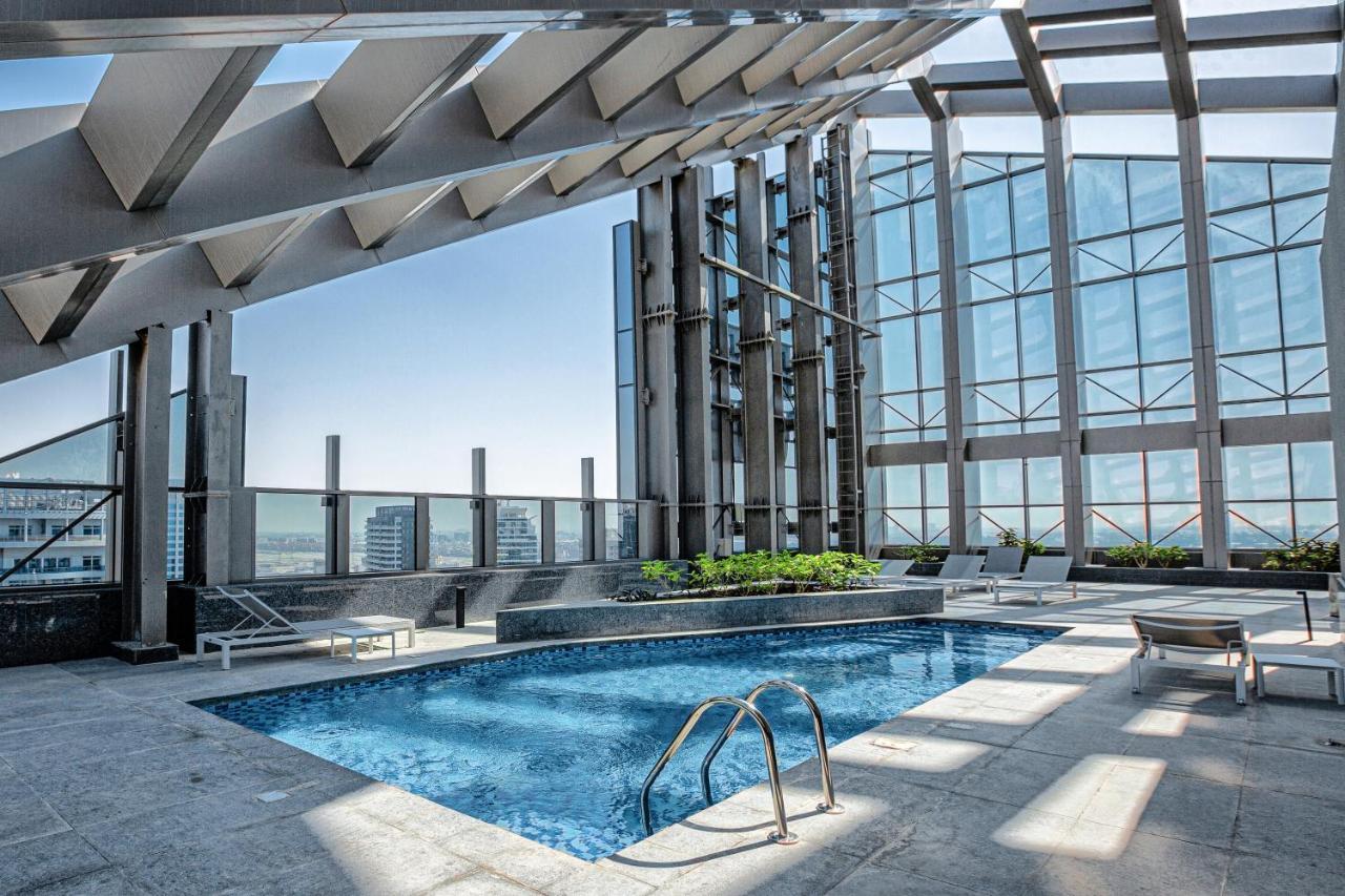 5 Star Sparkle Tower By Swarovski, Dubai Marina Exterior foto