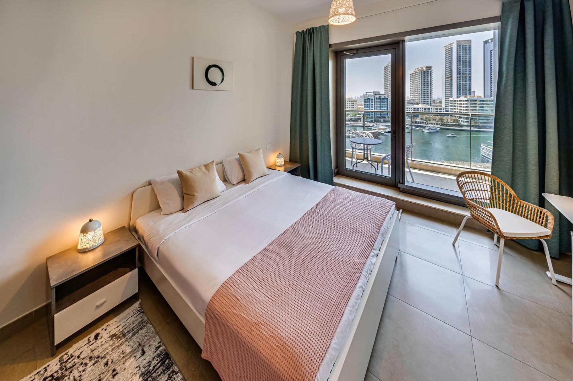 5 Star Sparkle Tower By Swarovski, Dubai Marina Exterior foto