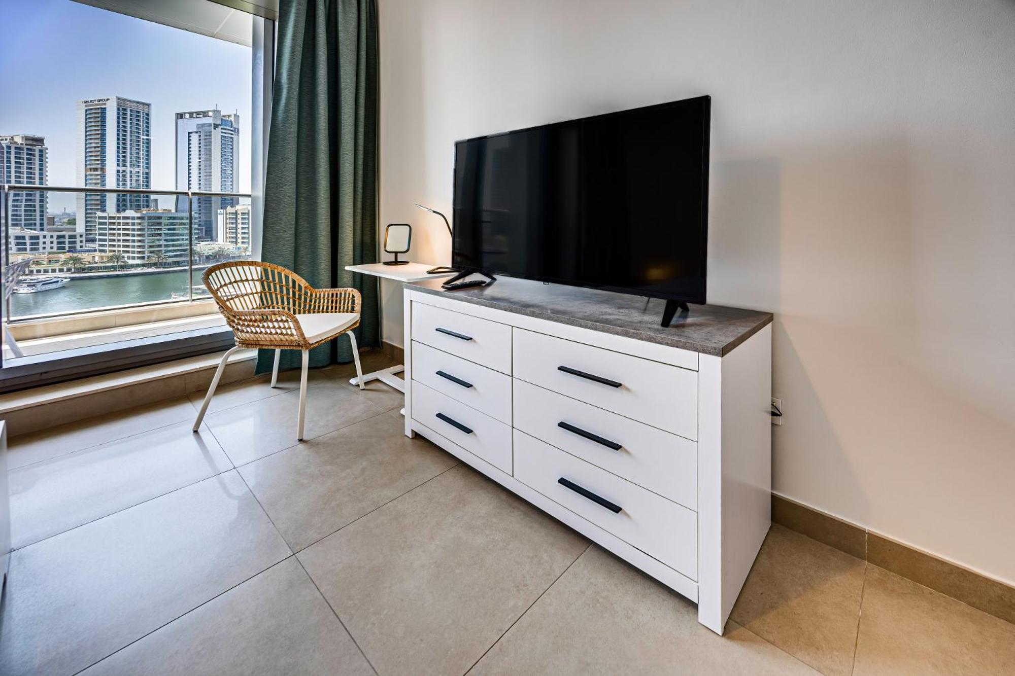 5 Star Sparkle Tower By Swarovski, Dubai Marina Exterior foto